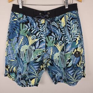 Vissla Upcycled Coconut 4-Way Stretch Boardshorts - Size 33